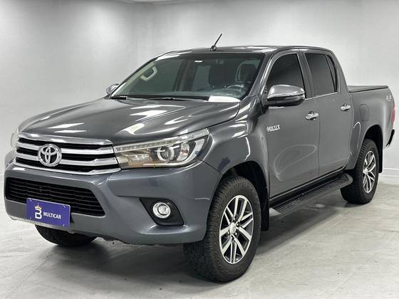TOYOTA HILUX 2.8 SRX 4X4 CD 16V DIESEL 4P AUTOMÁTICO TOYOTA HILUX 2.8 SRX 4X4 CD 16V DIESEL 4P AUTOMÁTICO
